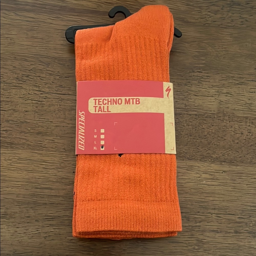 Specialized Techno MTB Tall Socks - Vibrant Orange